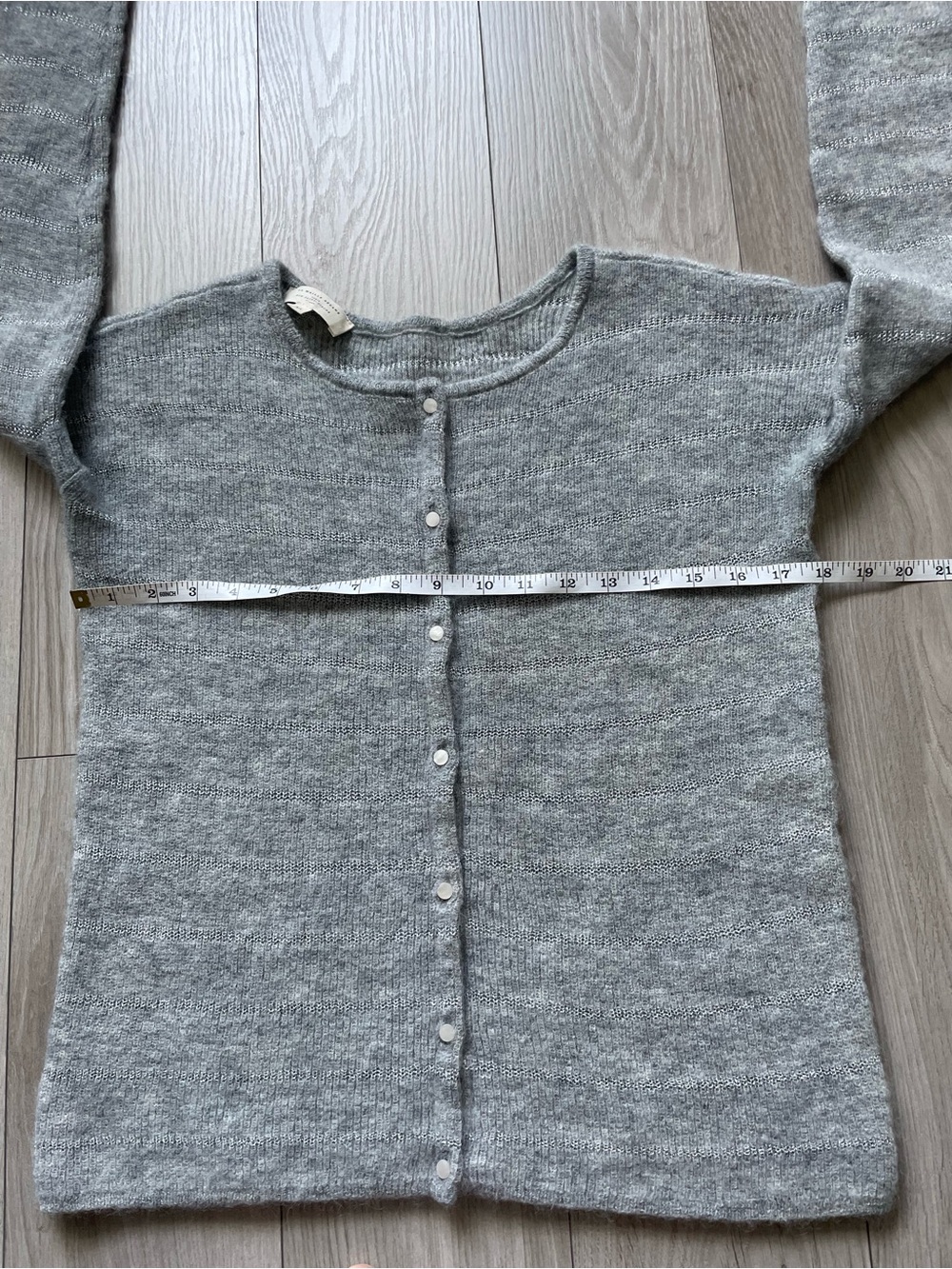 Sézane Gaspard Cardigan, Mottled grey with a silver stripe, XS - Picture 7 of 10